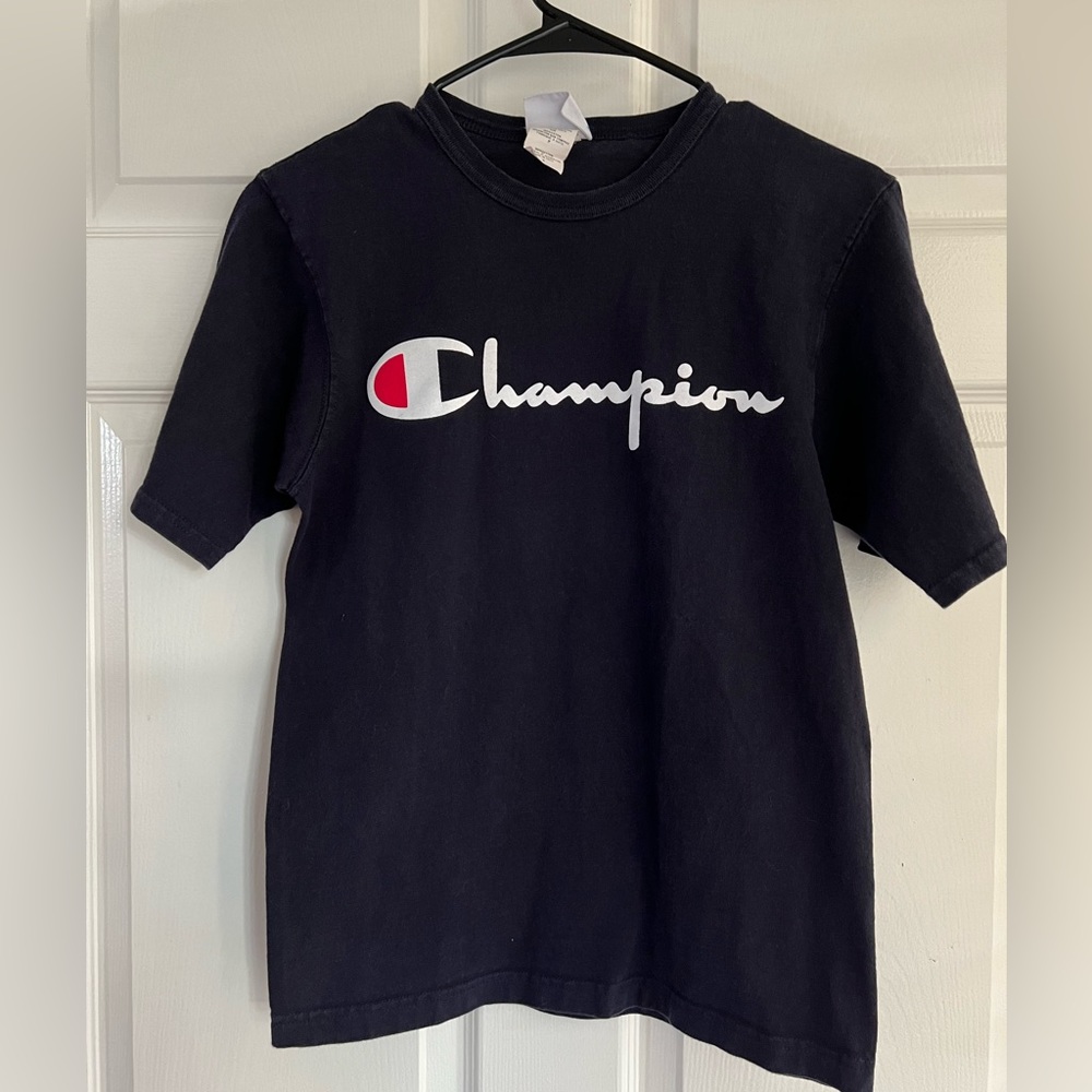 Dark Blue Champion T-Shirt Size Small